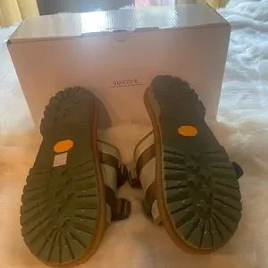 Suicore | Shoes | Suicore Size 2 Color Green | Poshmark display picture 1